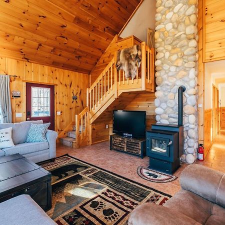 Ski Chalet W-Hot Tub, Only 3 Min To Sunday River Ski Lifts! Bethel Zewnętrze zdjęcie