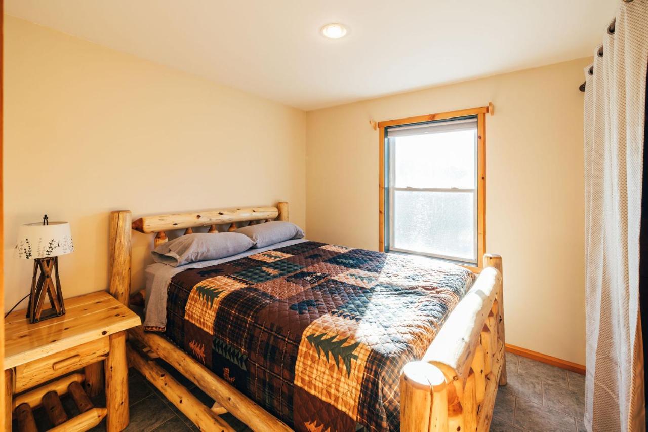 Ski Chalet W-Hot Tub, Only 3 Min To Sunday River Ski Lifts! Bethel Zewnętrze zdjęcie